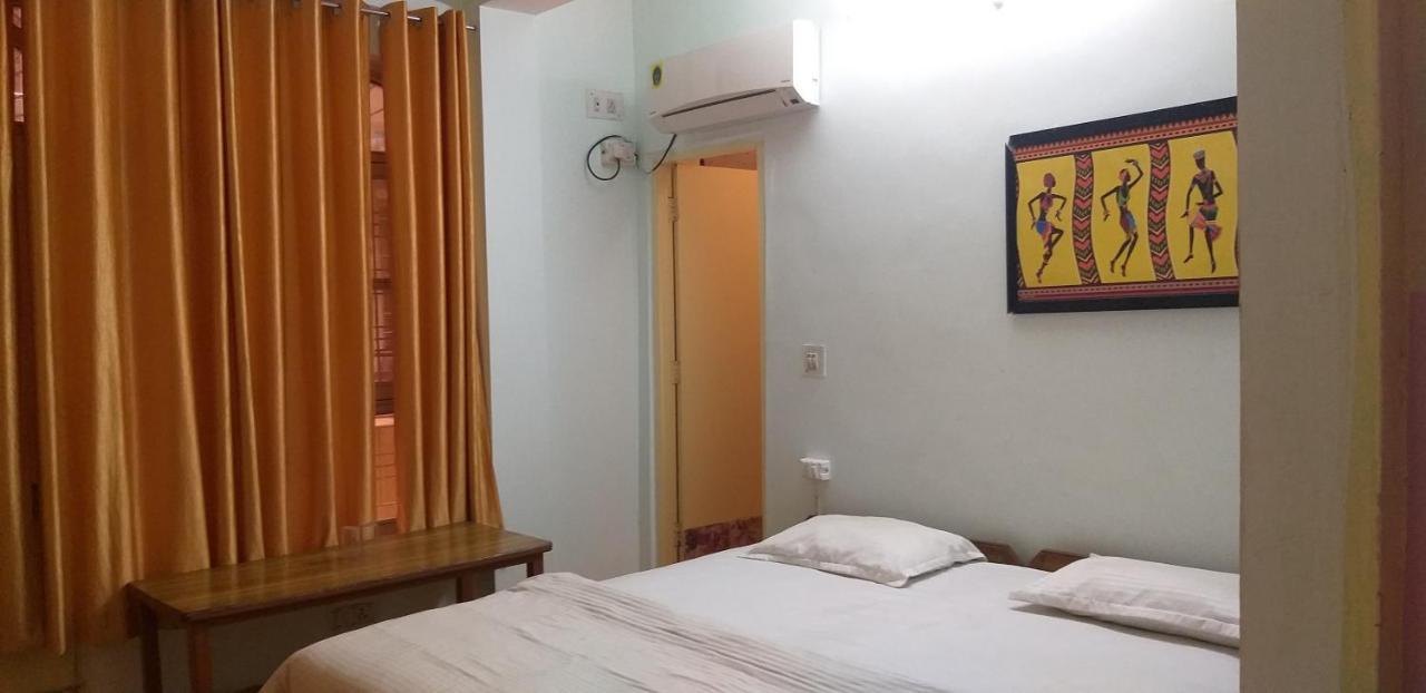 Hotel Ganga View Harry Stay Shivpuri  エクステリア 写真