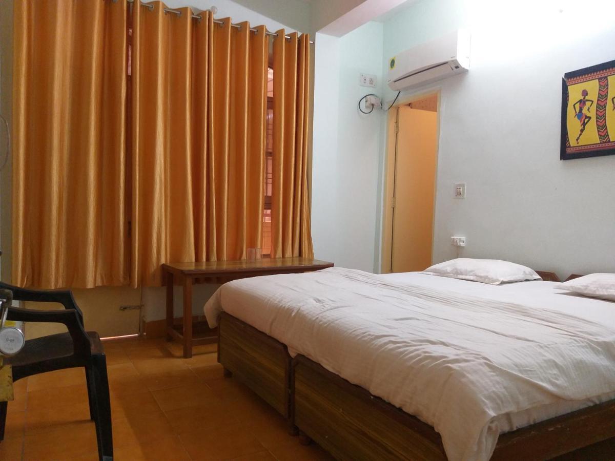 Hotel Ganga View Harry Stay Shivpuri  エクステリア 写真