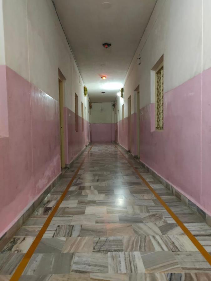 Hotel Ganga View Harry Stay Shivpuri  エクステリア 写真
